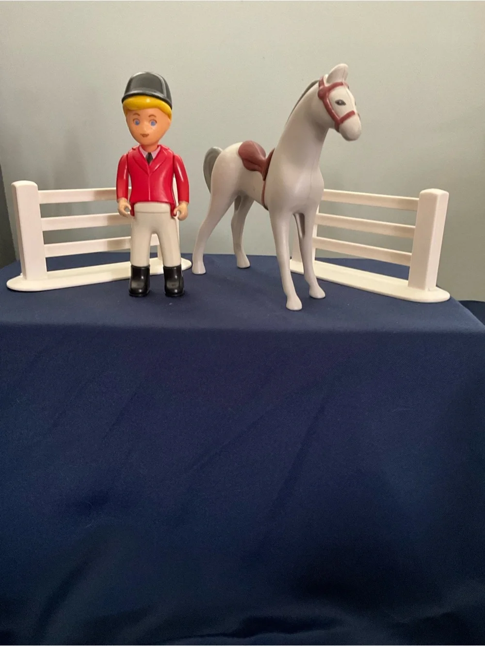 Little Tikes Miniature Dollhouse 1990’s Barn Stable Jockey, Horse, and fences